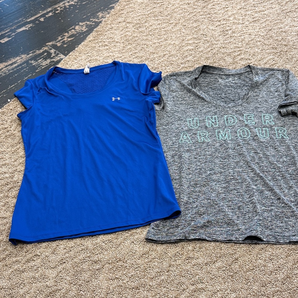 Under Armour women’s Blue and Gray T-Shirts